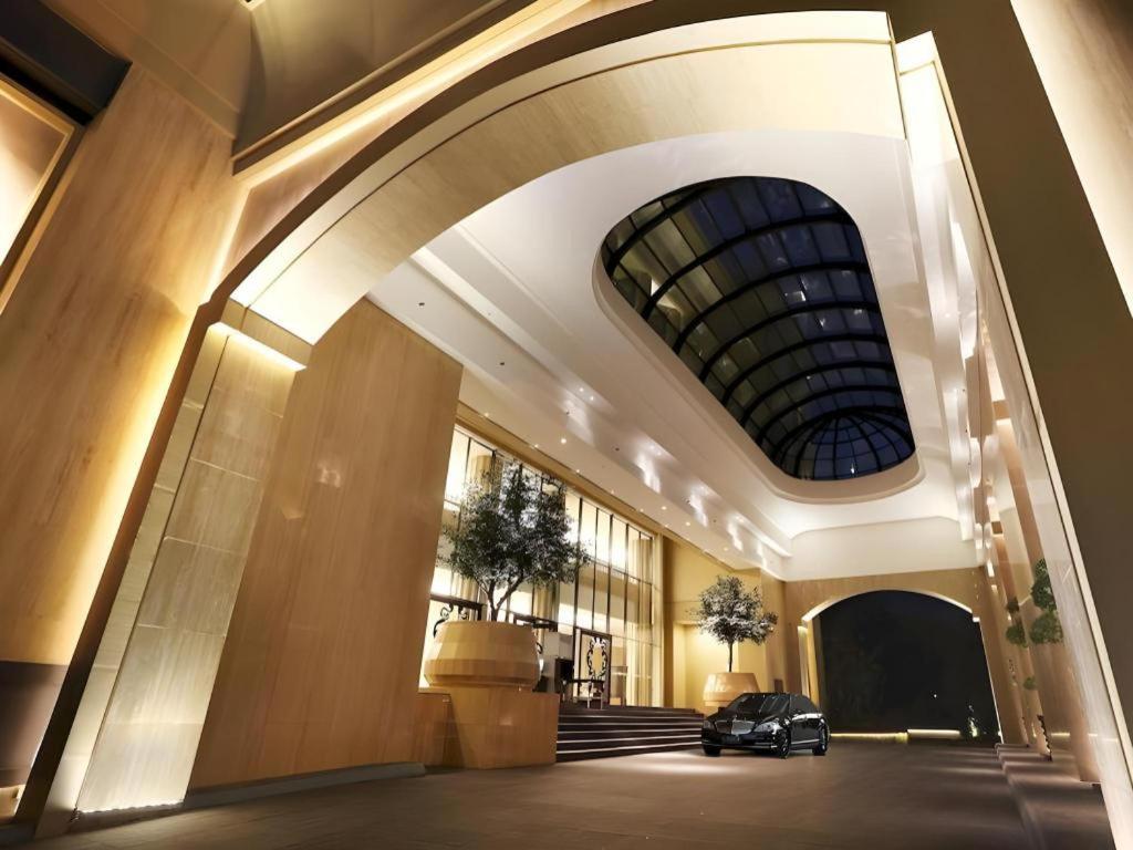 Hotel Tentrem Γιογκιακάρτα Εξωτερικό φωτογραφία