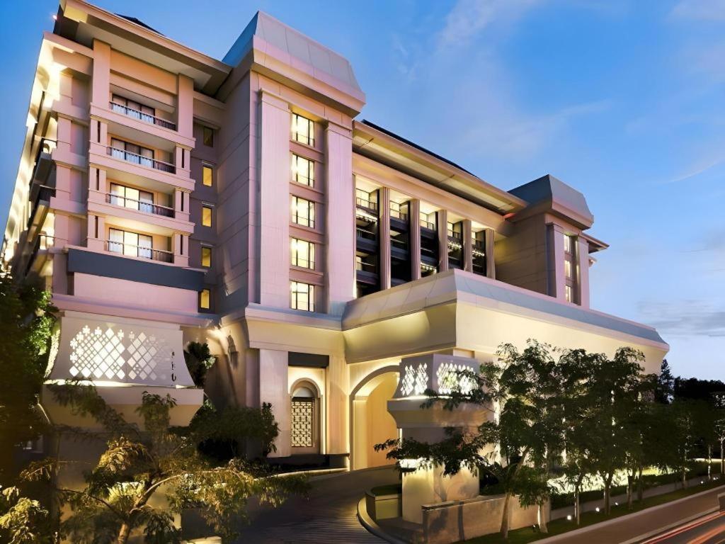 Hotel Tentrem Γιογκιακάρτα Εξωτερικό φωτογραφία