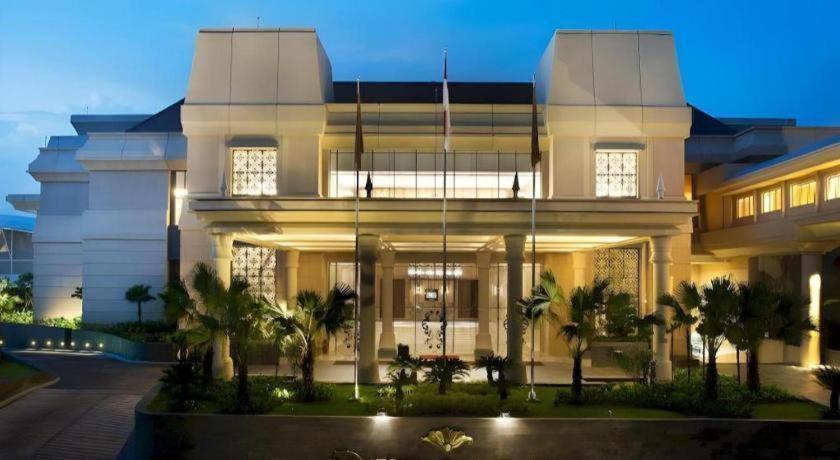 Hotel Tentrem Γιογκιακάρτα Εξωτερικό φωτογραφία