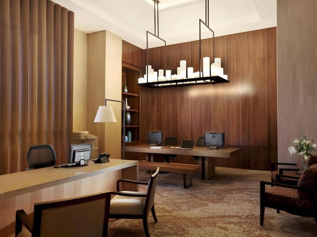Hotel Tentrem Γιογκιακάρτα Εξωτερικό φωτογραφία